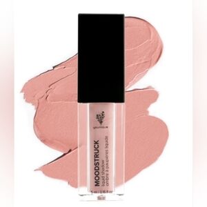 Younique Moonstruck liquid shadow in the color GIGGLY discontinued